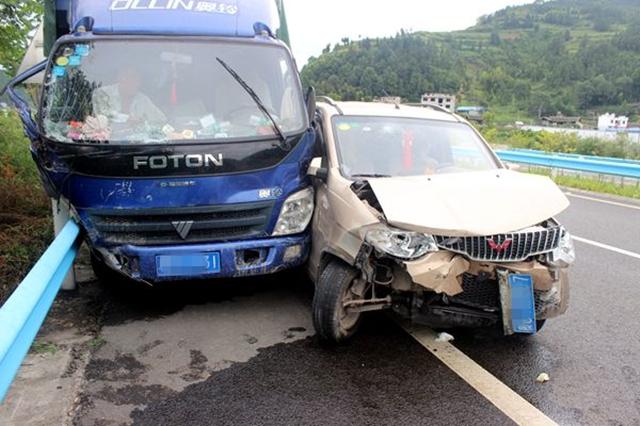 為什麼不能右側超車快車道上有慢車行駛怎麼超越