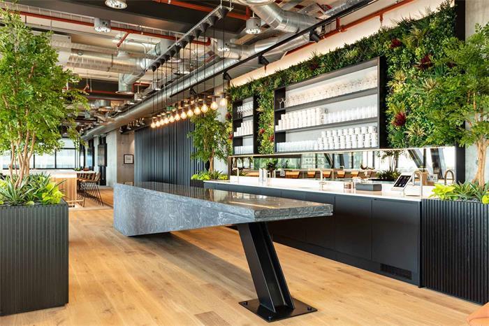 生态绿色的办公环境可以为员工提供一个良好的办公条件,研究表明,人们