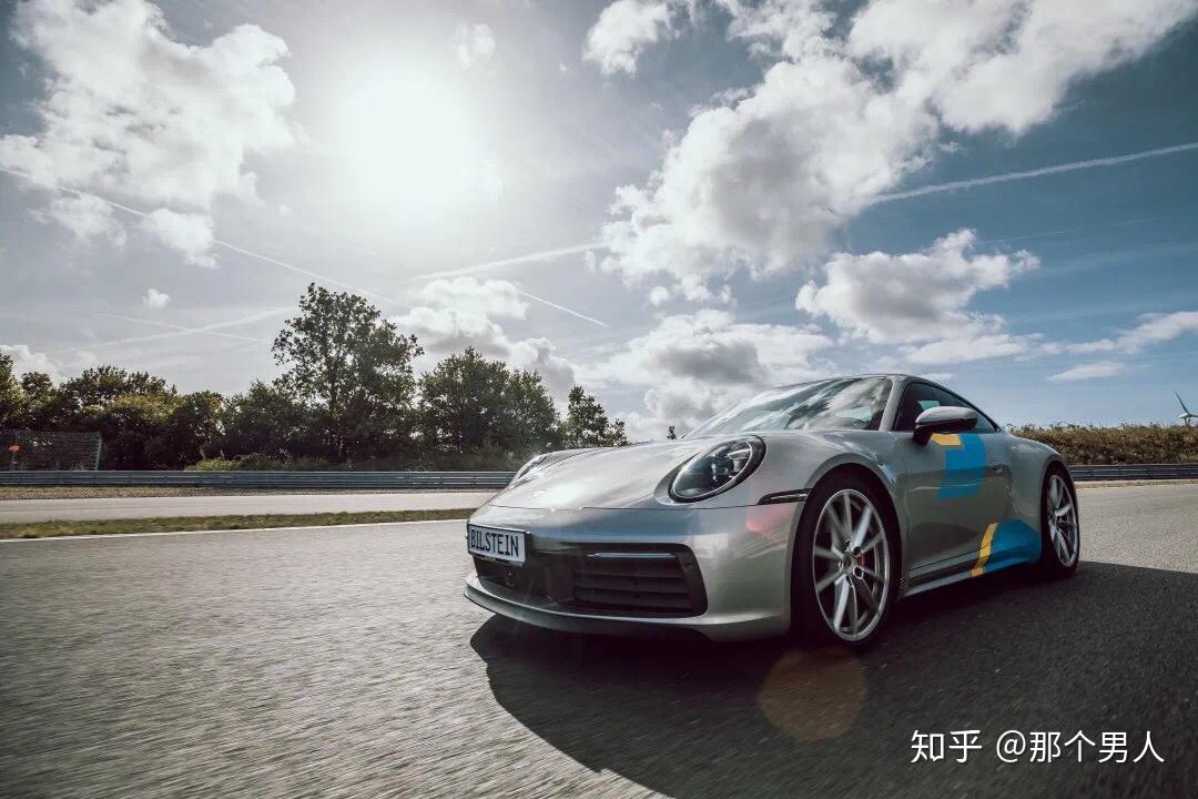 damptronic03x植入全新保时捷911成就超跑中的集大成者