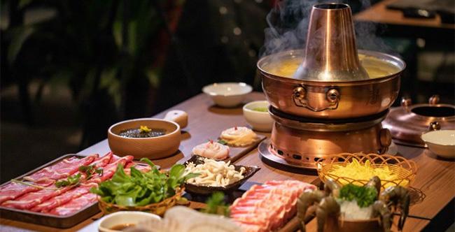 图片来源:网络不仅如此,早在1992年就有人申请过"菊花火锅"专利,并在