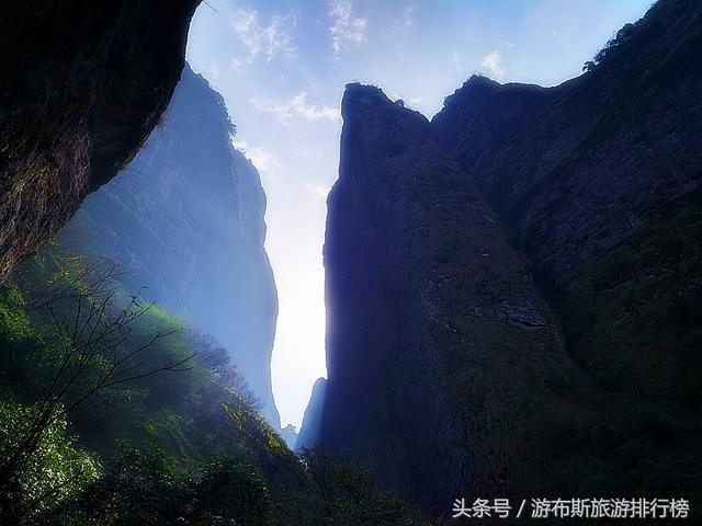 浙江的江山 v2-2c142e397283ac39dbf985b6cc654686_r.jpg