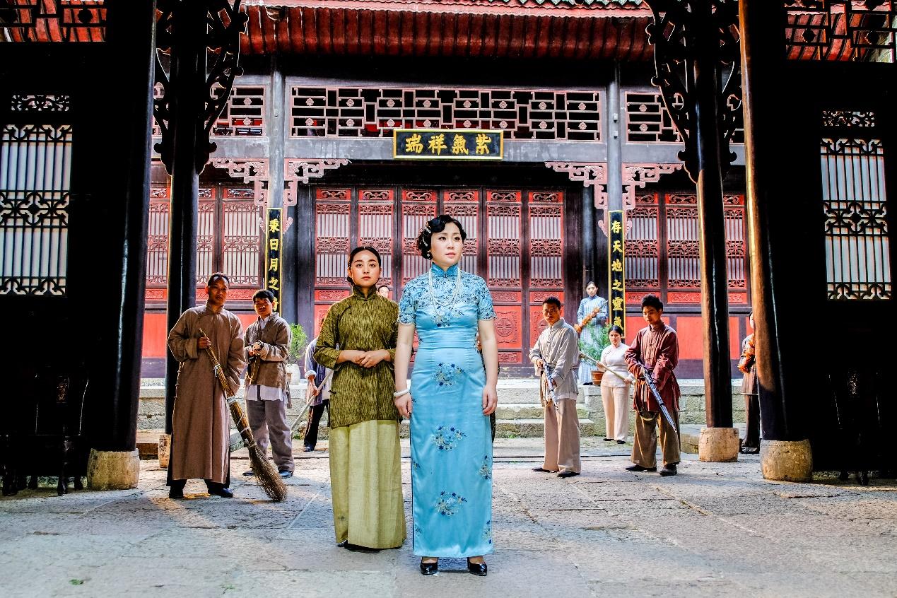 上映一周内口碑攀升,《江城1943》究竟魅力何在 - 知乎