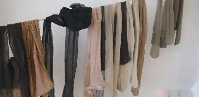 "原味袜子,游戏陪玩":闲鱼的"灰色交易",卖出去的是人性