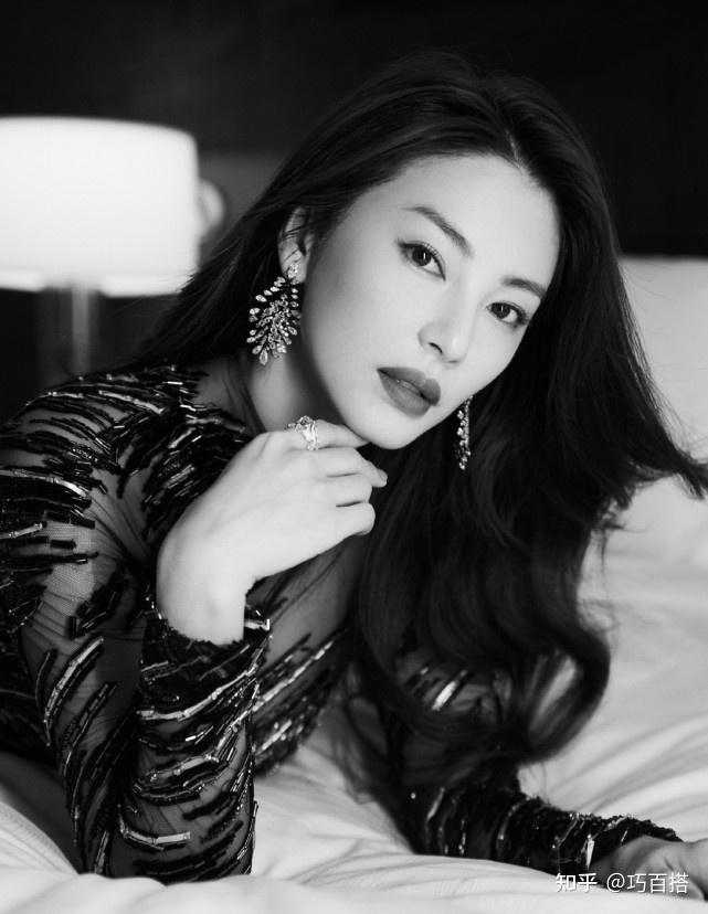张雨绮的御姐气场没得说露背裙也能帅气洒脱真的绝了