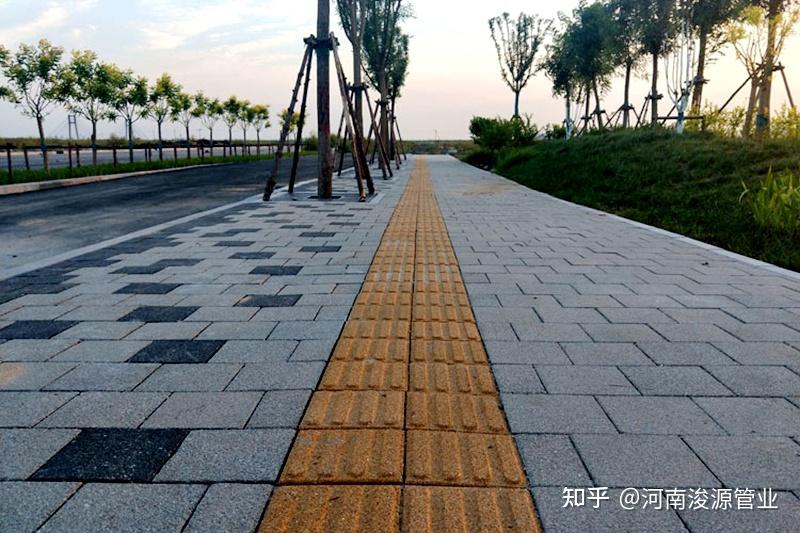 陶瓷透水砖和PC透水砖的定义、特点以及区别 - 知乎