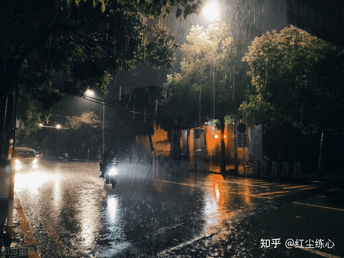 雨夜,在雷聲裡,欣賞閃電的靚麗! - 知乎