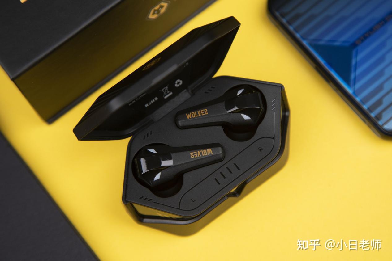 英超狼队独家跨界联名 tezo spark Ⅱ火花电竞真无线蓝牙耳机评测
