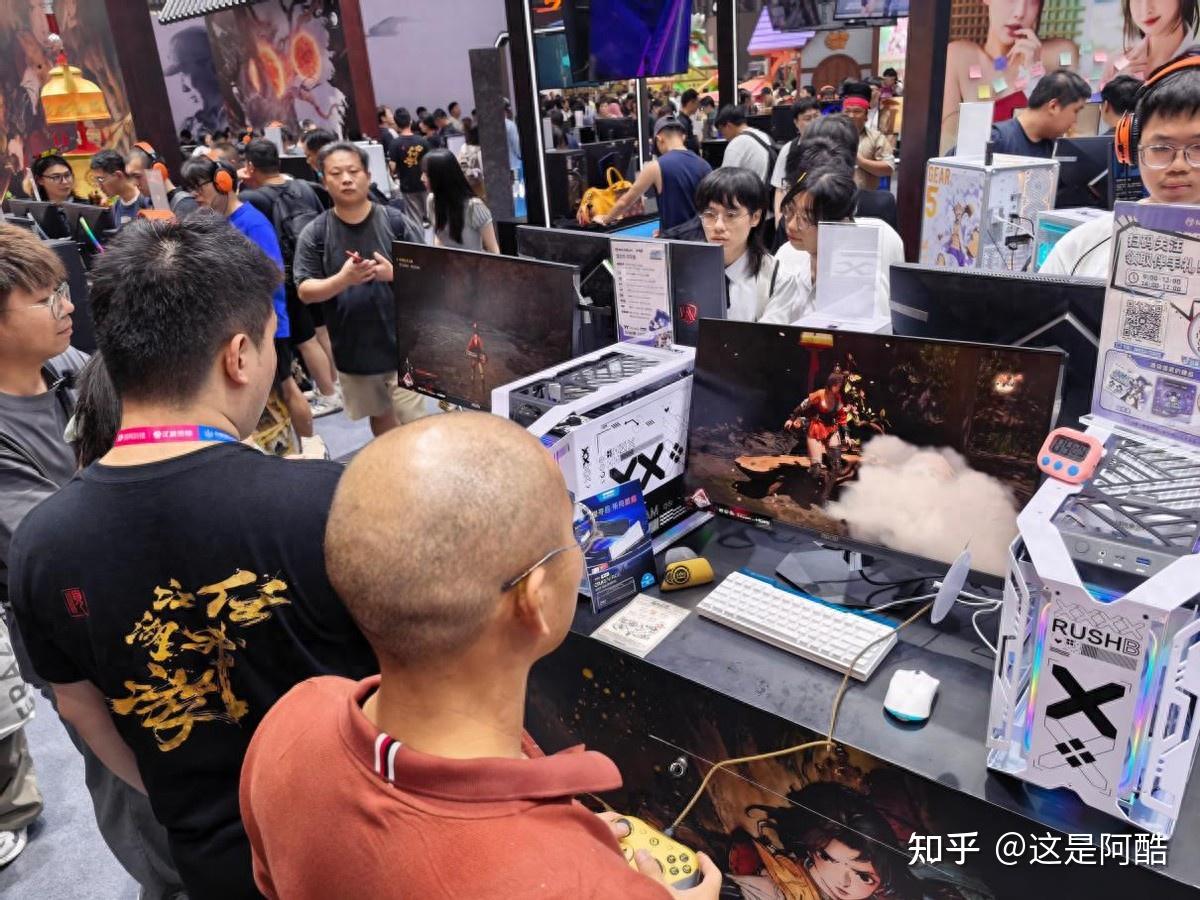 疾速开战！KLEVV科赋CRAS系列内存及固态亮相2026ChinaJoy