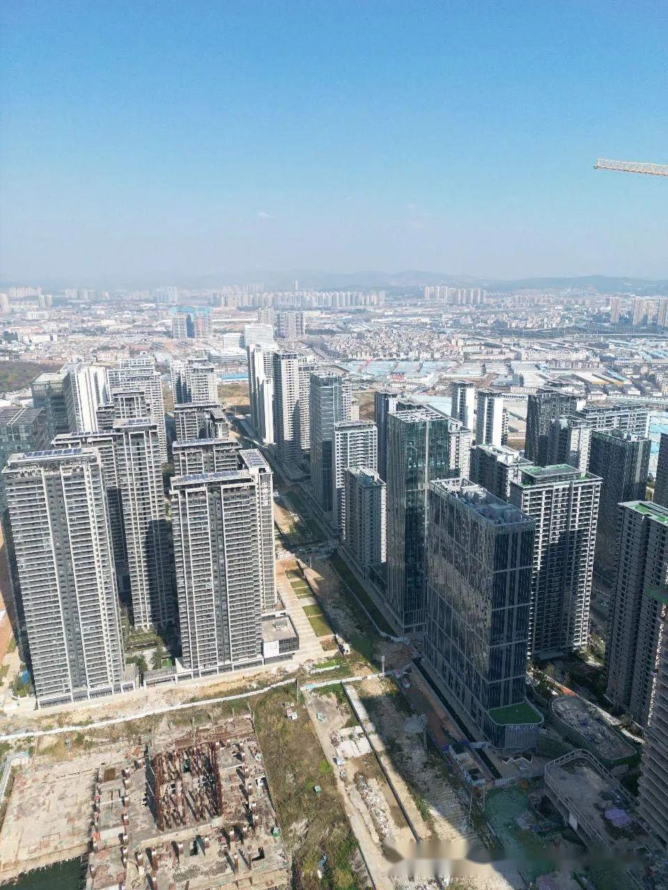 航拍中国第一落魄cbd——巫家坝(曾经的百年机场,如今的落魄公子哥)!