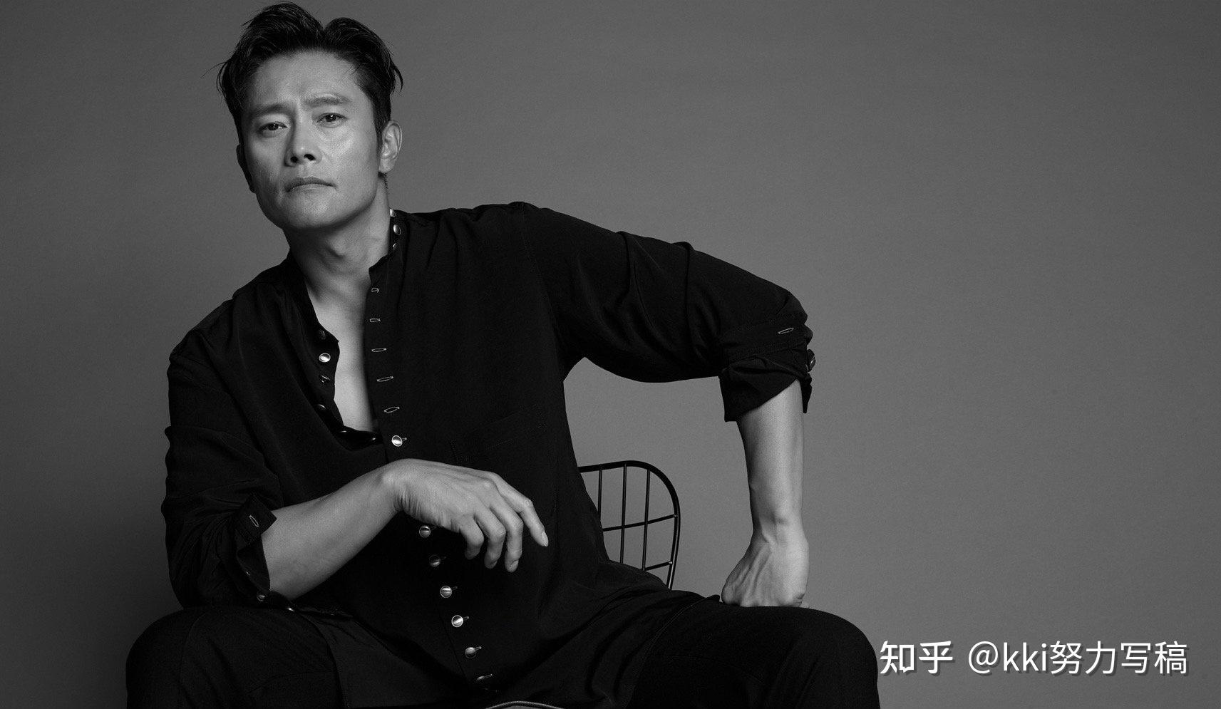 最令人惊讶的是在剧中饰演姜晓的演员郑浩妍,在鱿鱼游戏播出之后一夜