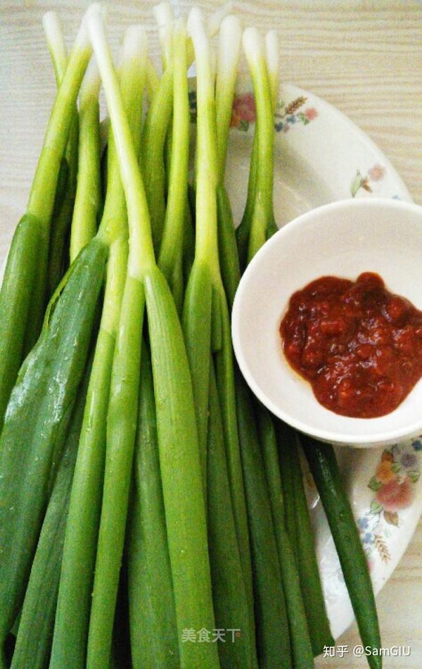 家常版小葱蘸大酱
