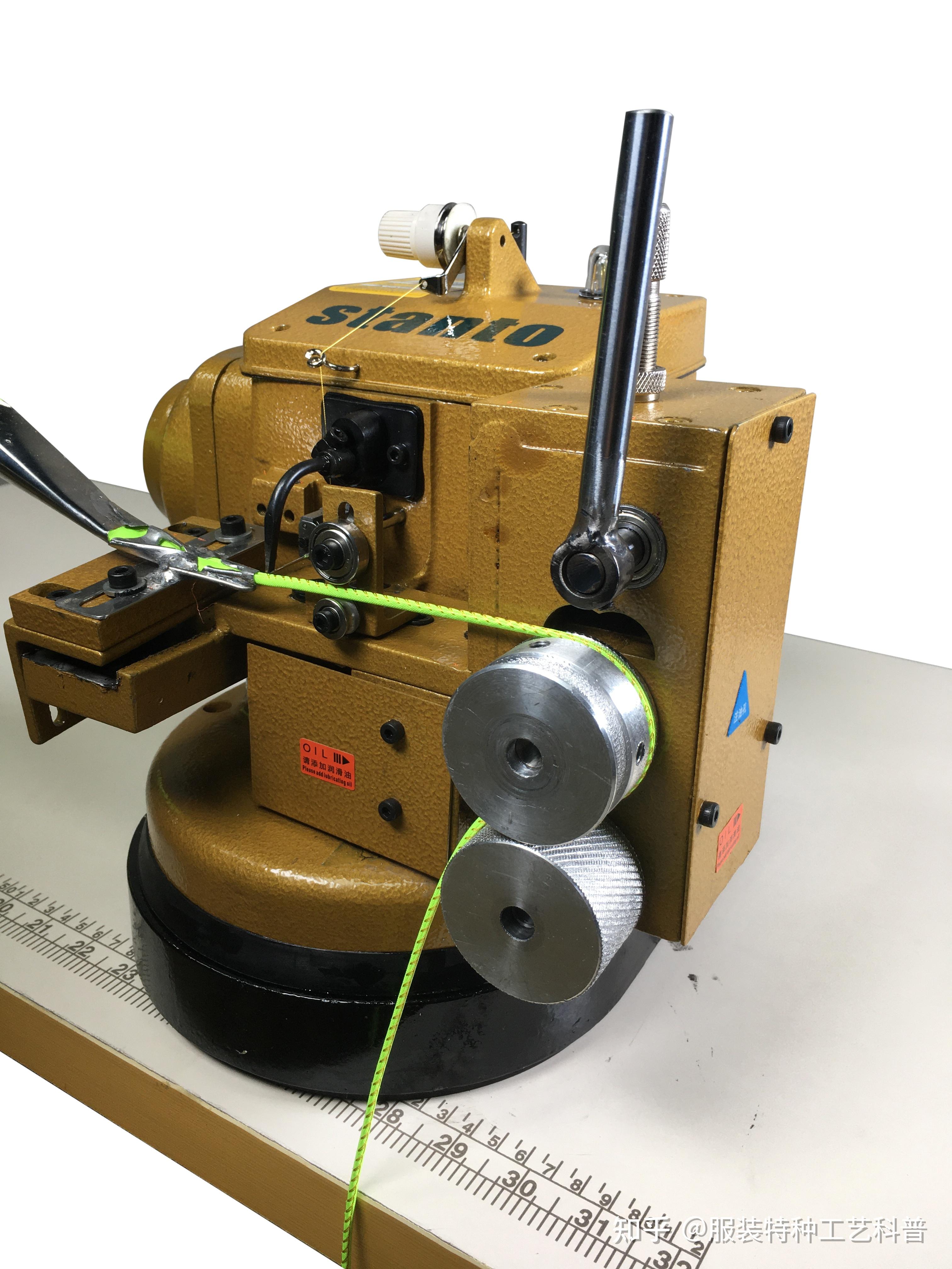 并且可以实现自动化缝制,高速自动润滑,一个人可以同时操作几台机器.