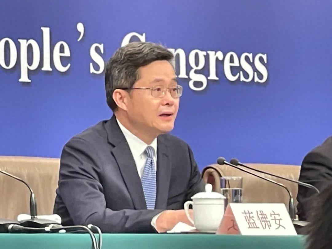 财政部部长蓝佛安:"大钱大方,小钱小气" - 知乎