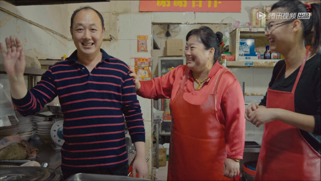 又杀出一部舔屏大片！深夜刷完的我正在暴风哭泣