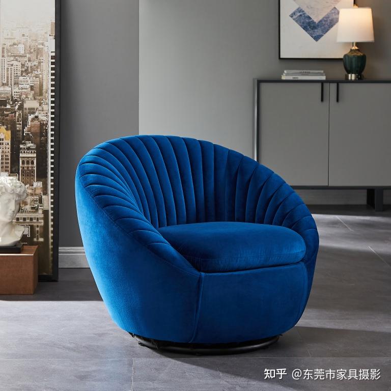 东莞家具摄影家具拍摄蓝色绒布单椅现场拍摄图