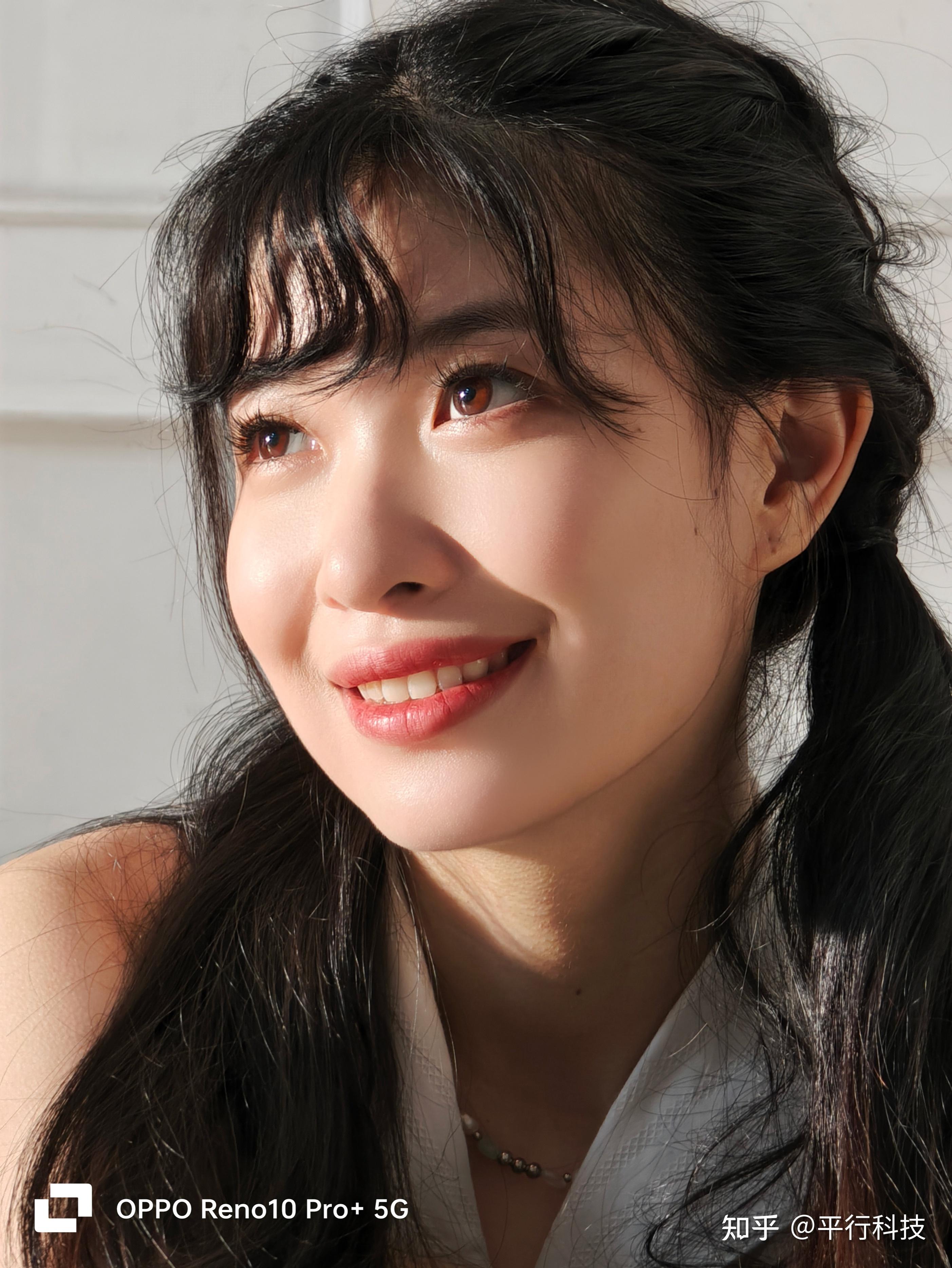 长焦普及者opporeno10pro用上潜望2023年人像旗舰分水岭