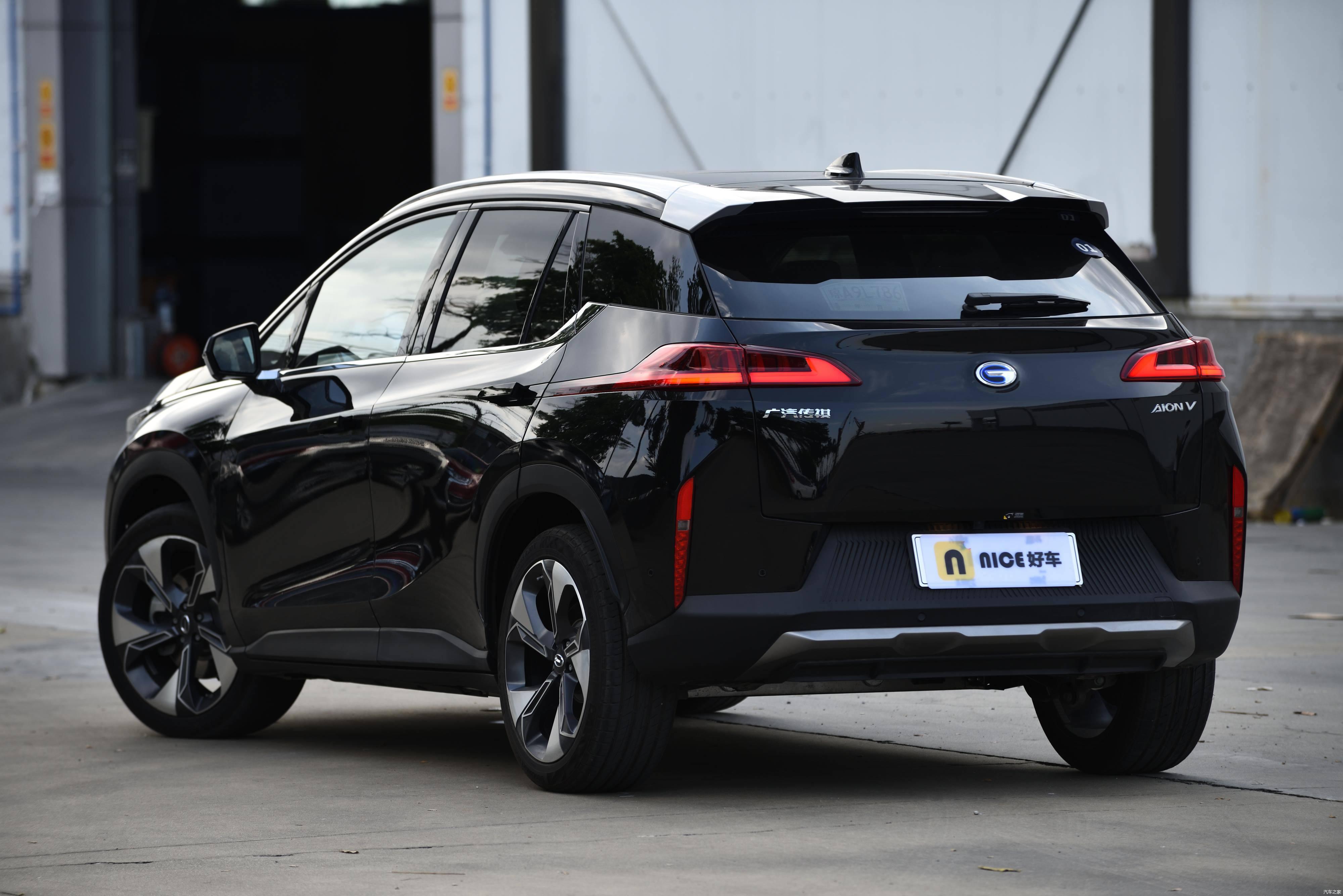 全铝平台 超长续航 越级空间,试驾广汽新能源aion v