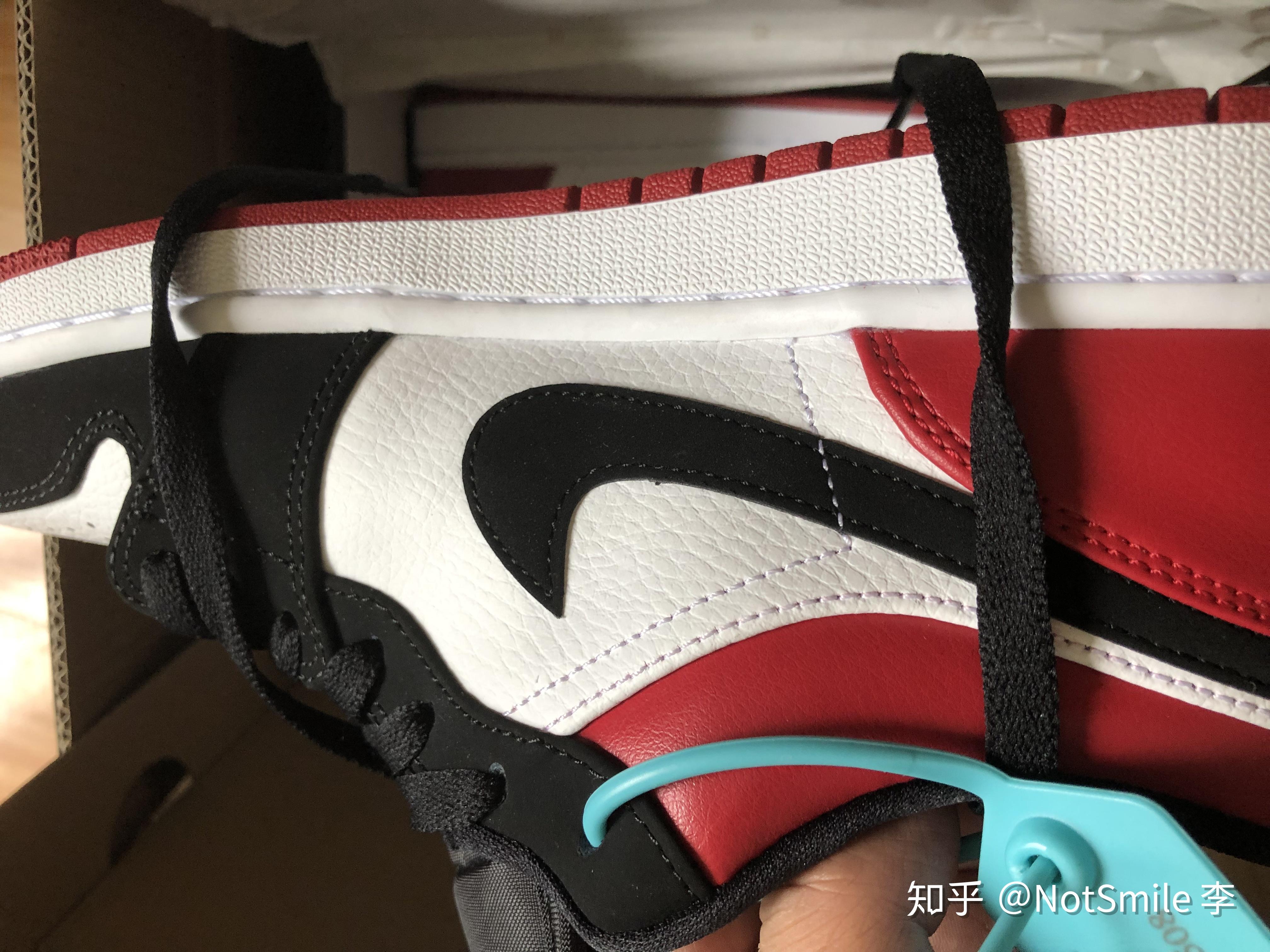 aj1黑腳趾得物淘來的