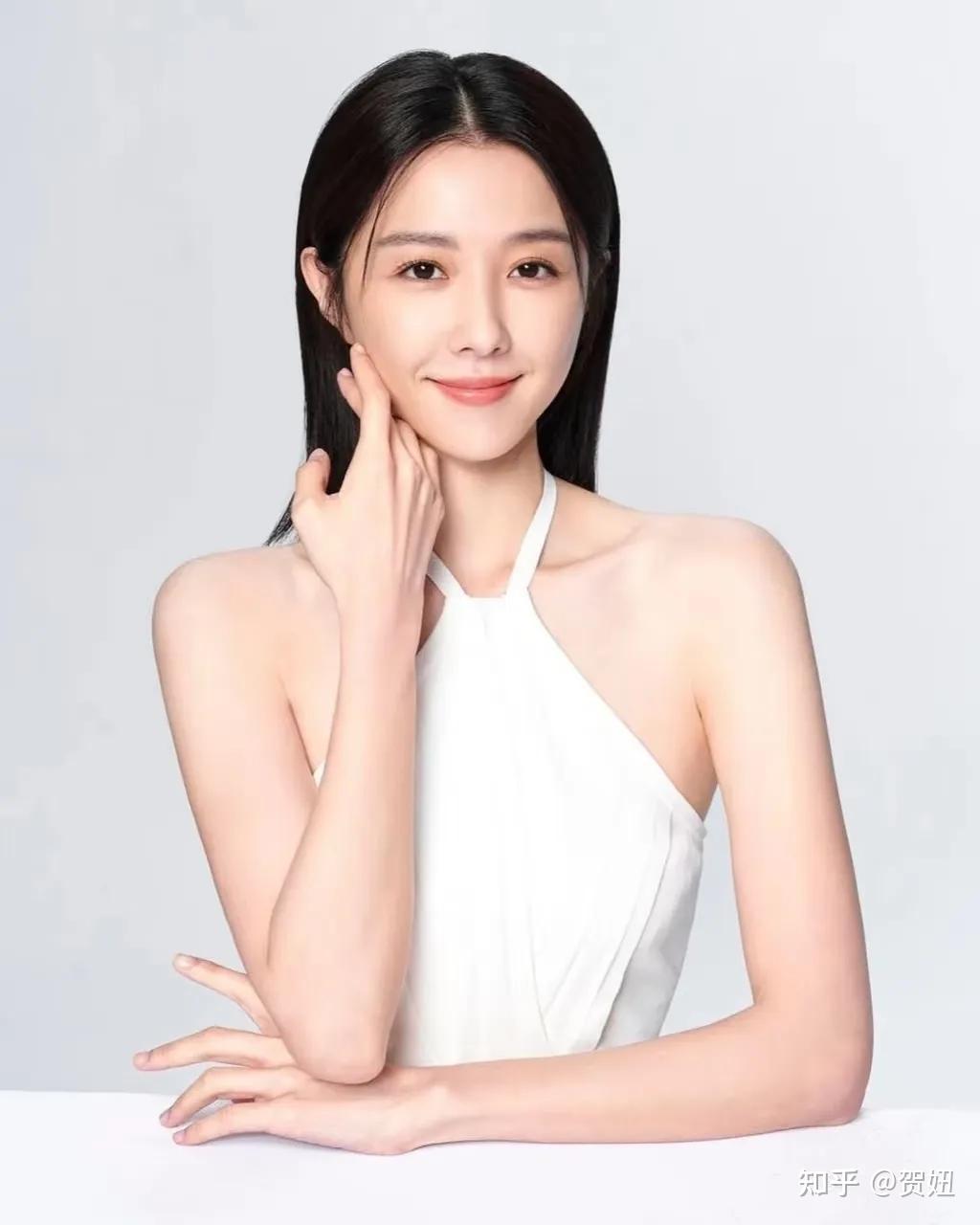 邵雨薇：从“新堀江之花”到全能艺人的华丽蜕变 - 知乎