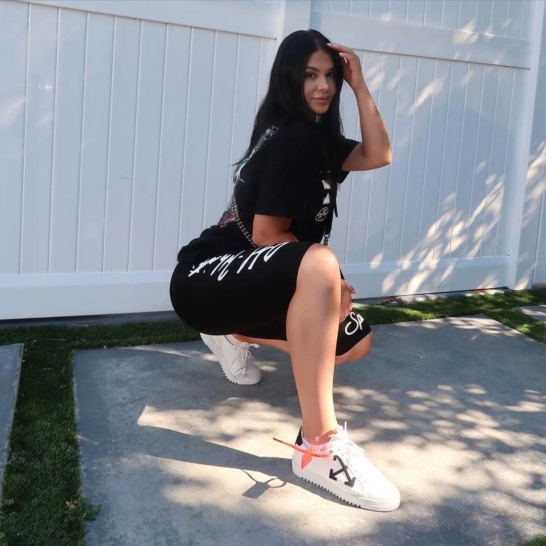 乔治女友众多为何对她情有独钟辣妈也能变成sneakergirl