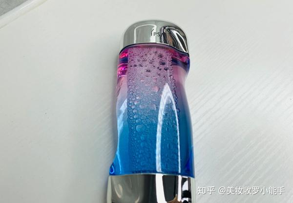 水光针第二天能化妆吗_albion健康化妆水_薏仁水化妆水的用法