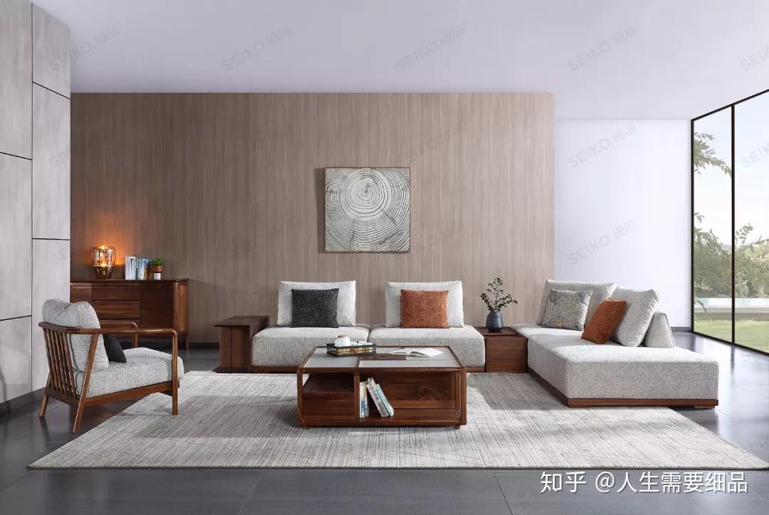 细品家具客厅沙发提取经典的线条与细节,当天然实木与现代审美和人文