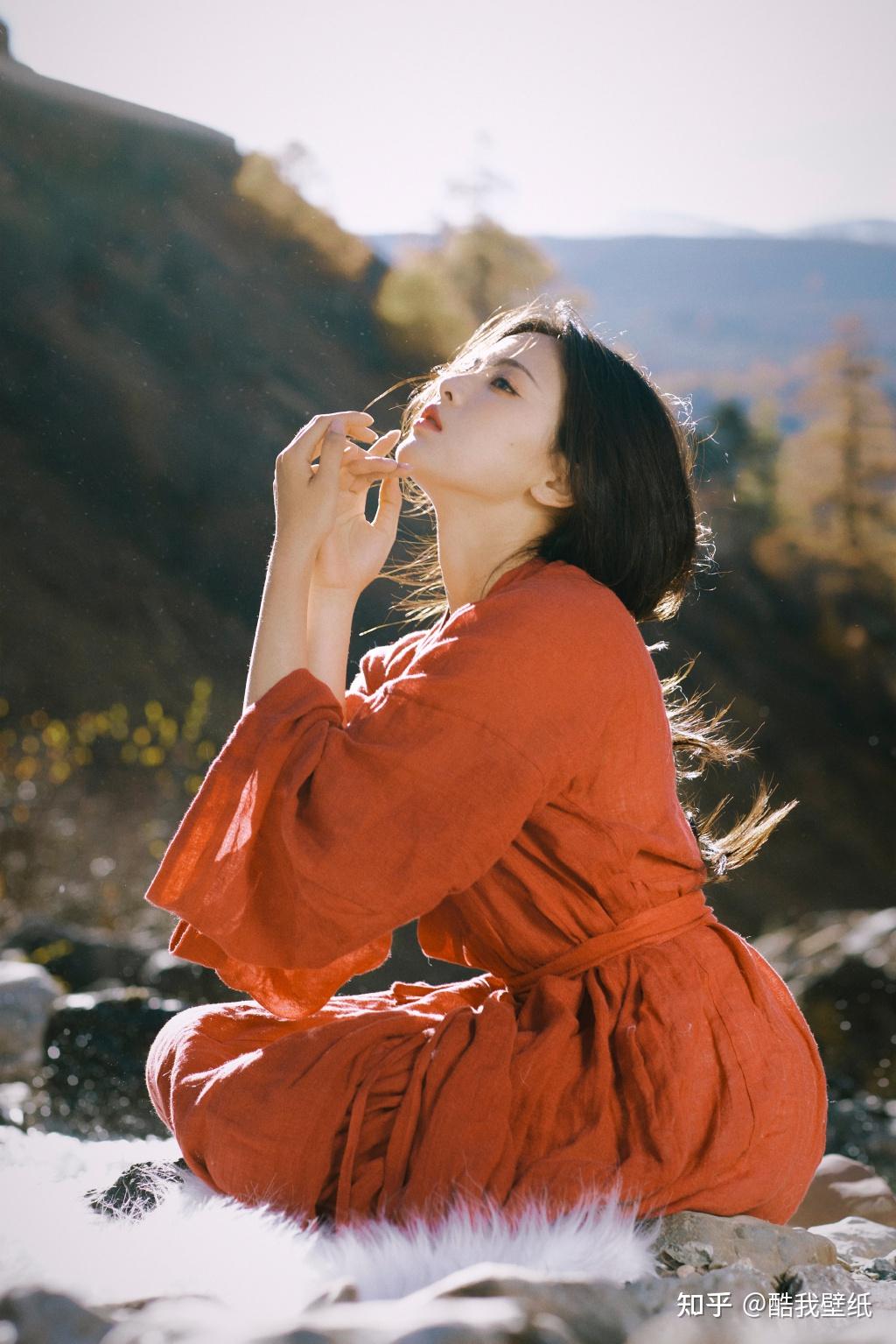 雪地美女图片古风图片