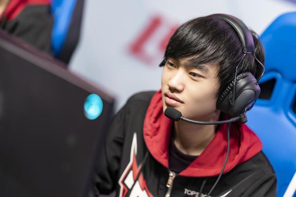 【选手故事】tian & knight9——成为朋友之前