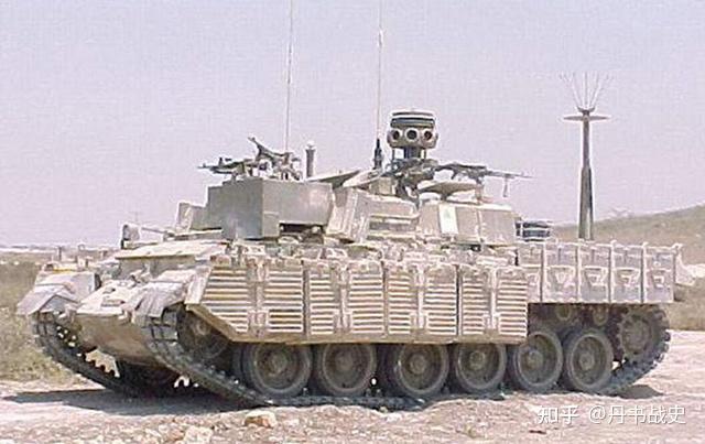 以色列百夫长坦克改装的运兵车,移动的装甲碉堡
