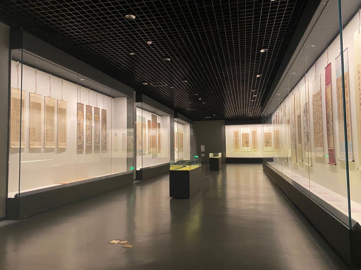 展览展出定西馆藏书画108幅:其中定西市博物馆44幅,安定区博物馆5幅