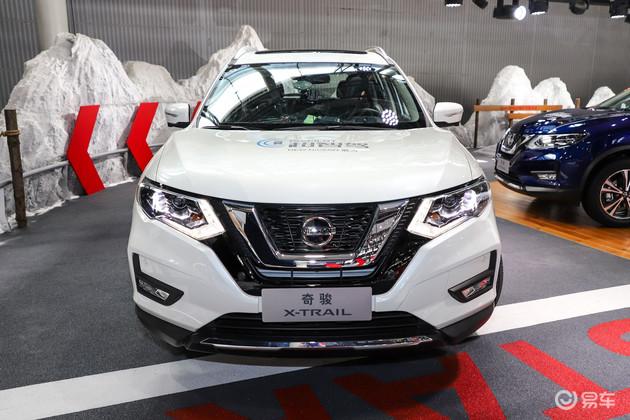 比想象中的要更超值 广州车展实拍2021款奇骏纪念版