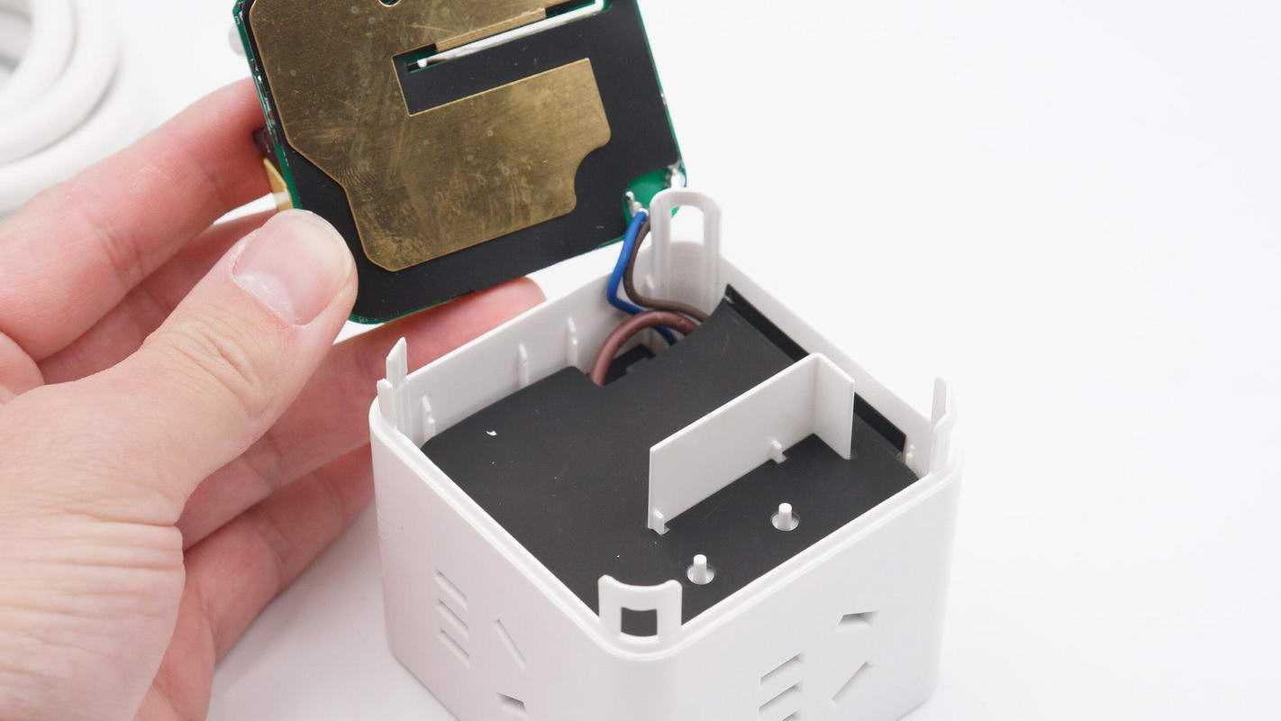 拆解报告bull公牛65w2c1a快充魔方插座gnvuu3635