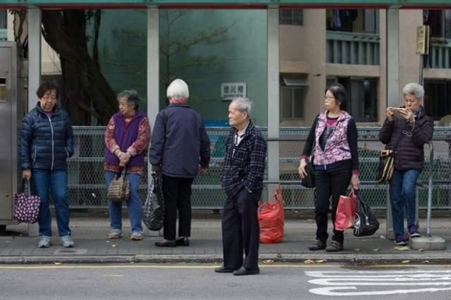 香港老人是如何安逸度过晚年的？全靠“长者津贴”！ 知乎 