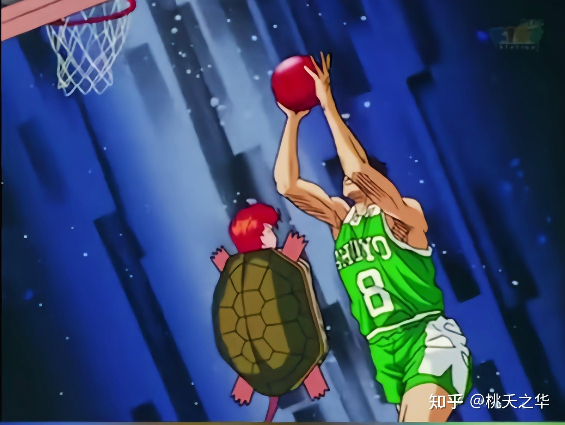 樱木花道受困于犯规困扰,在比赛中根本不敢争抢篮板,而越是这样,对方