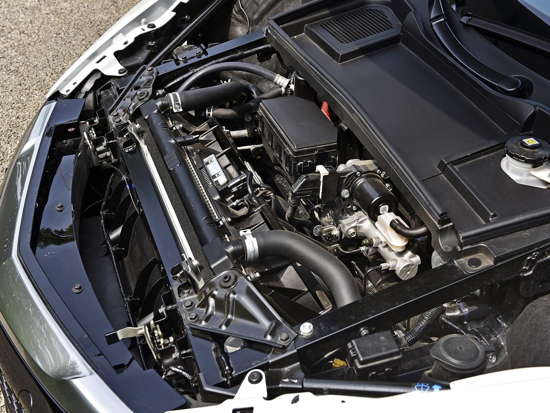 百万级跑车你选谁对比迈凯伦570讴歌nsx