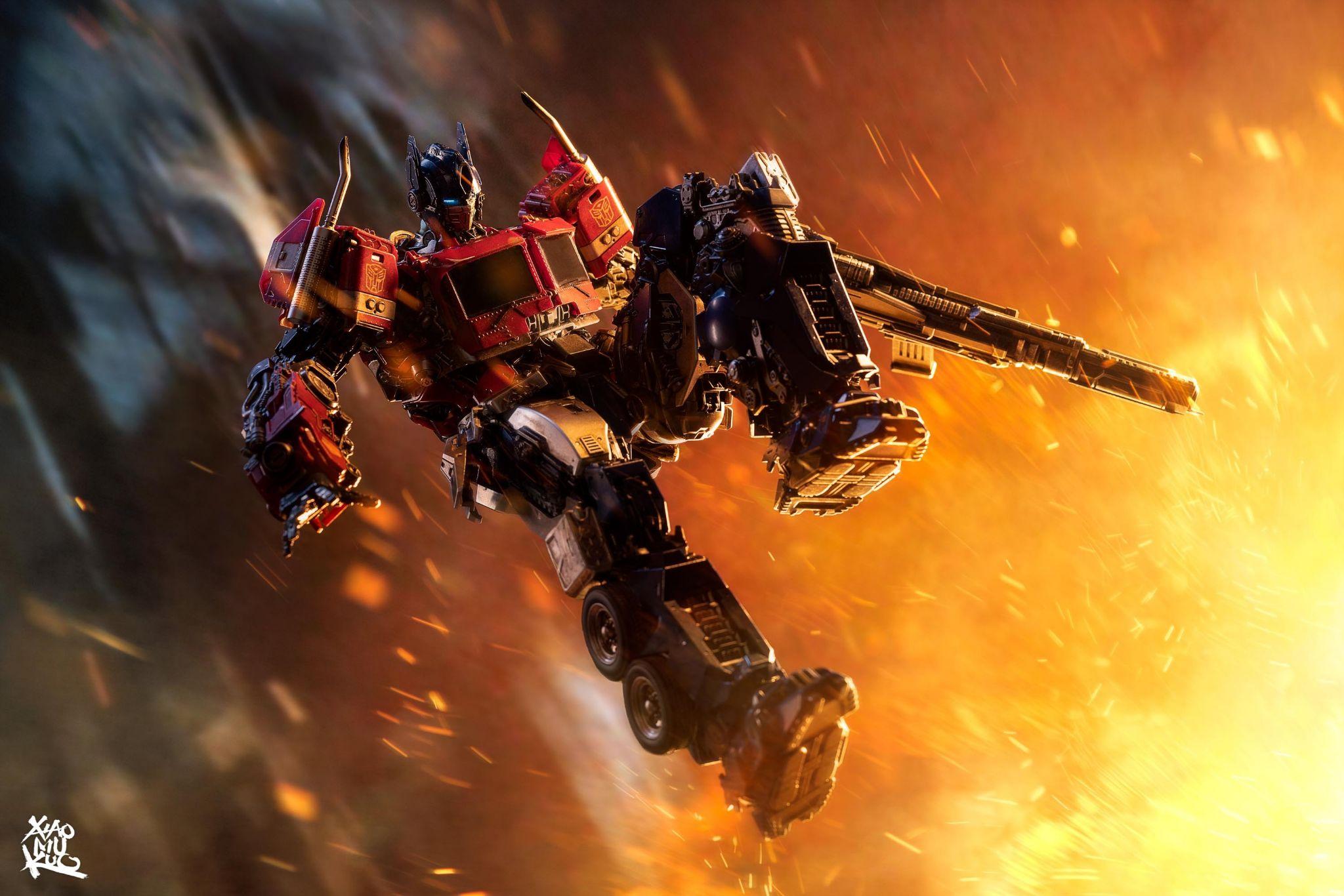 各位大佬有没有变形金刚的照片壁纸