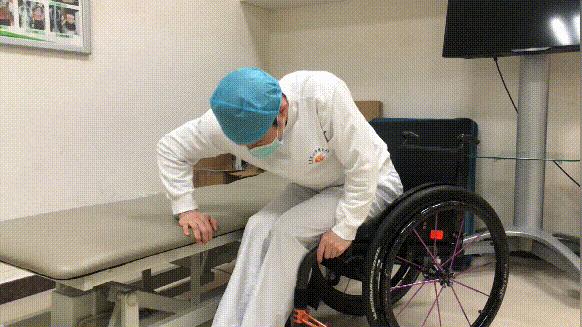 2025医保、商保双目录公布：医保新增50种一类创新药多款CAR