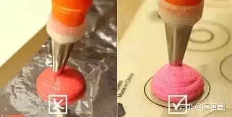裱花袋怎么套裱花嘴 v2-32880e3c8b6c5737e4afe14cd536c51a_r.jpg