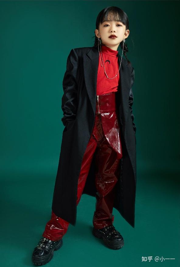 2022精英童模超级联赛特邀主持人周杨