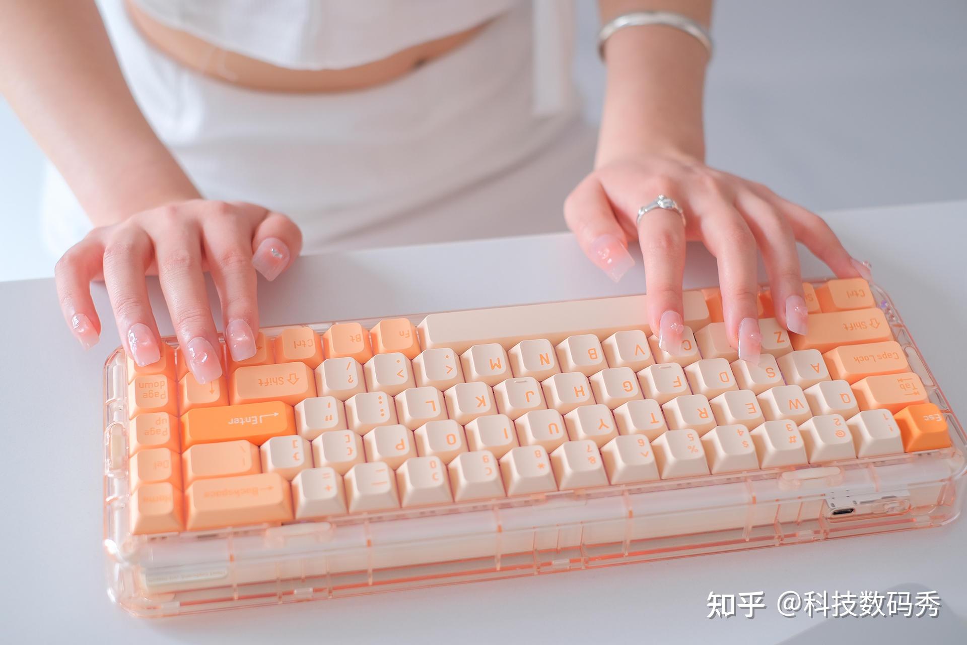 职场女性专属键盘,melgeek mojo68 瑰丽配色,不打油,手感好