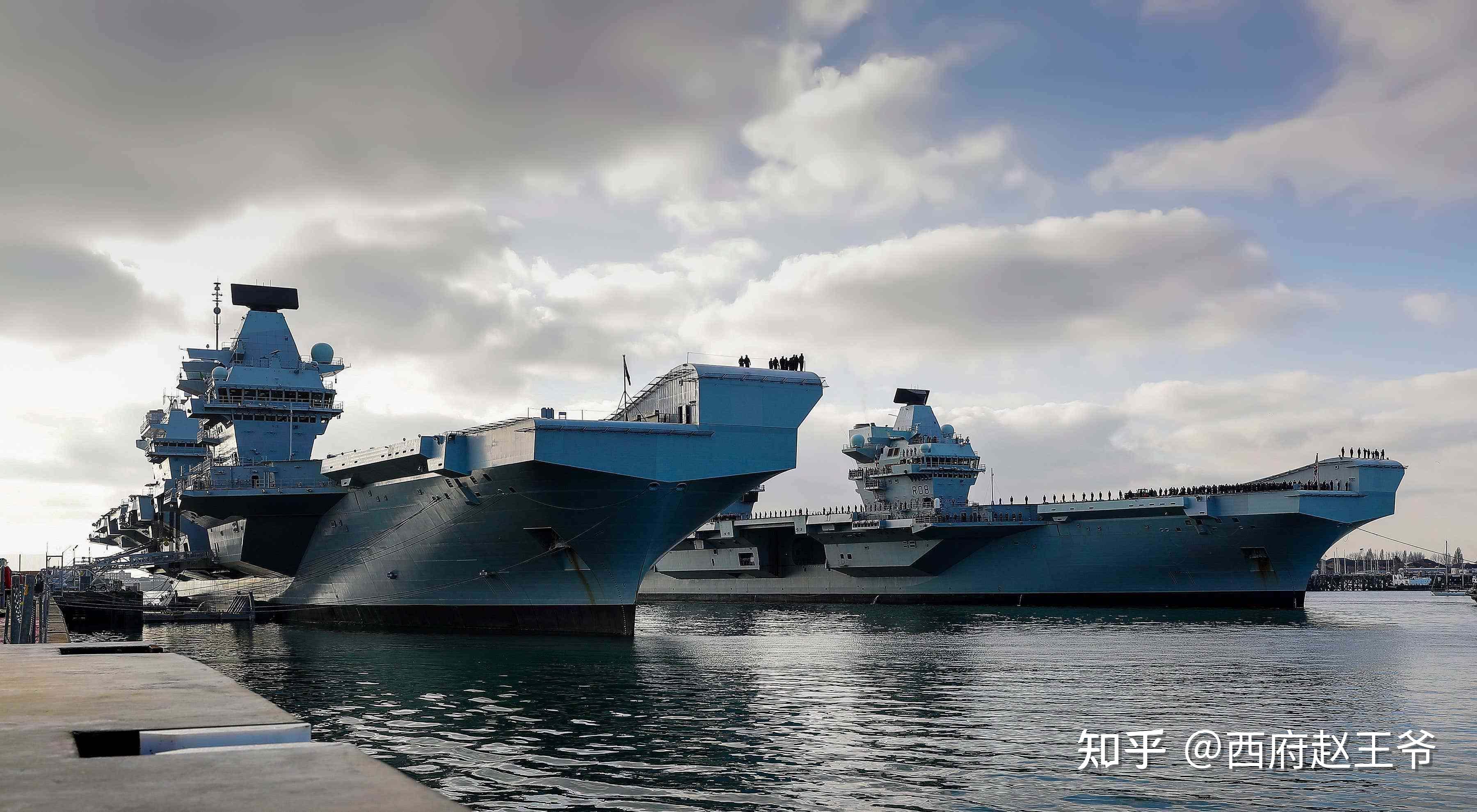 3艘直升机航母,16艘各型驱逐舰,23艘各型护卫舰,以及19艘各型潜艇