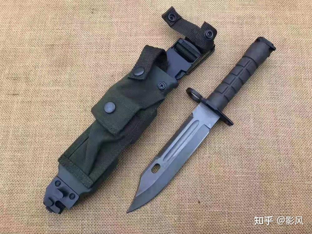 m9/d80刺刀可作單兵匕首使用,具有砍,削,刺,劈,鋸等功能,可剪斷4毫米