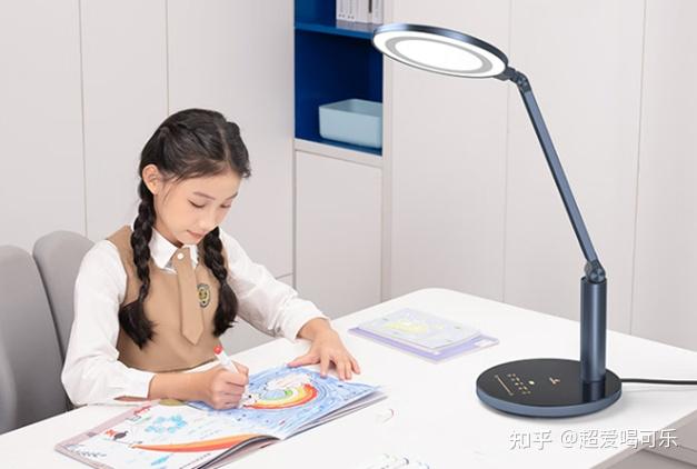 2025护眼台灯十大品牌对比：学生用护眼灯怎么选？麦朵尔/飞利浦/霍尼韦尔/孩视宝/松下/柏曼/雷士/欧普/华为达伦/爱德华医生 - 知乎