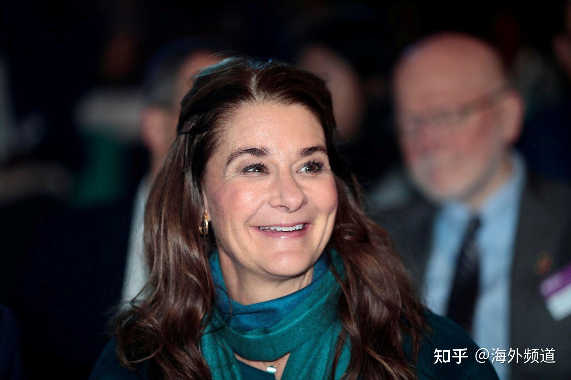 如何看待比尔盖茨与梅琳达宣布离婚结束27年婚姻1300亿美元会如何分