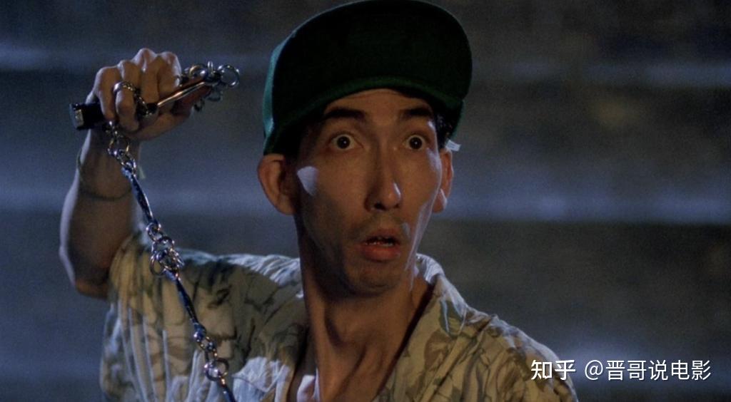 64岁港星回忆破产经历欠下巨款工地搬水泥如今翻红和杨紫杨洋合作