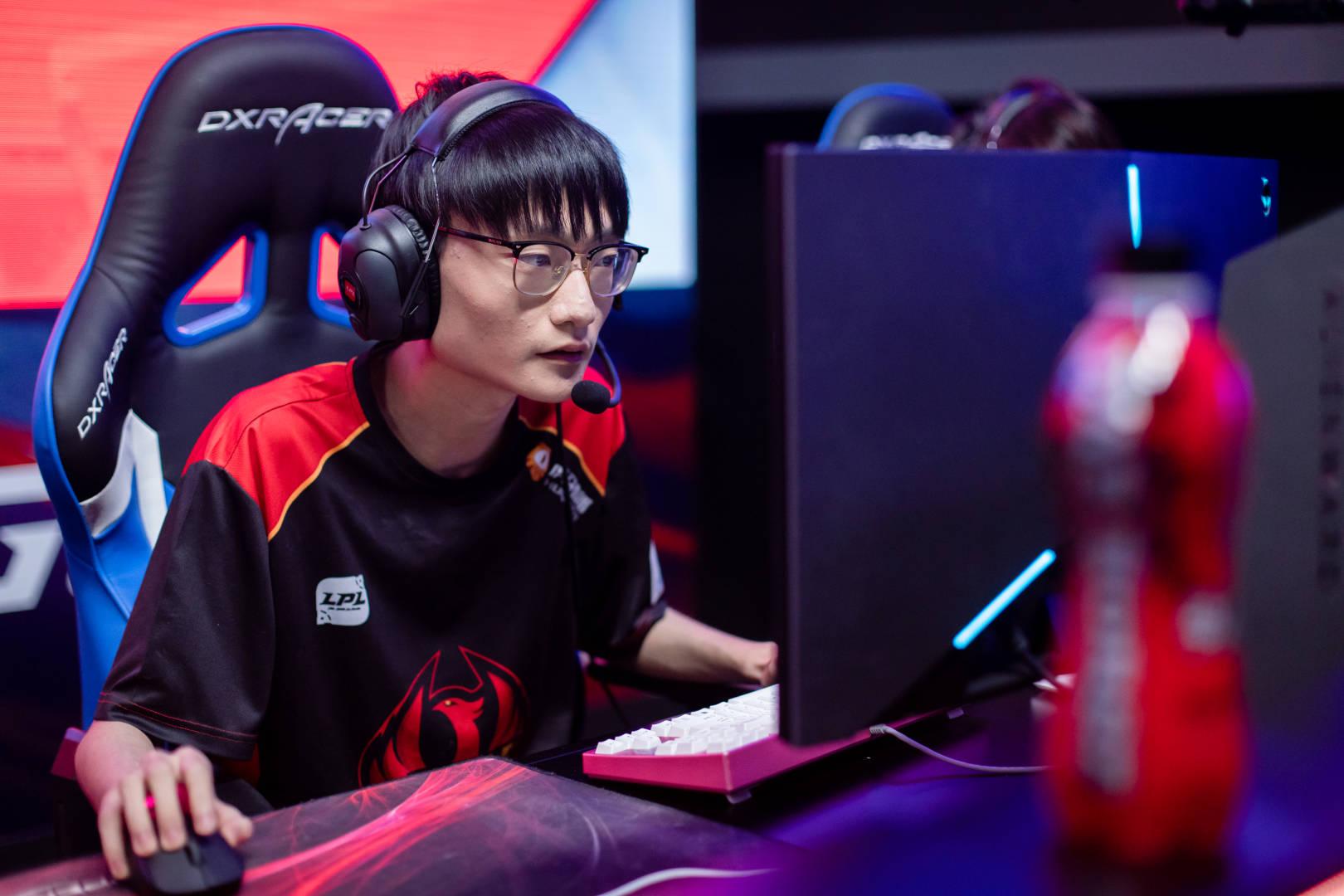 夏季赛专访fpxtian夏季赛表现更稳定我选自己作为fpx队内的mvp