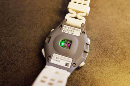 更好的运动手表体验爱普生sf850