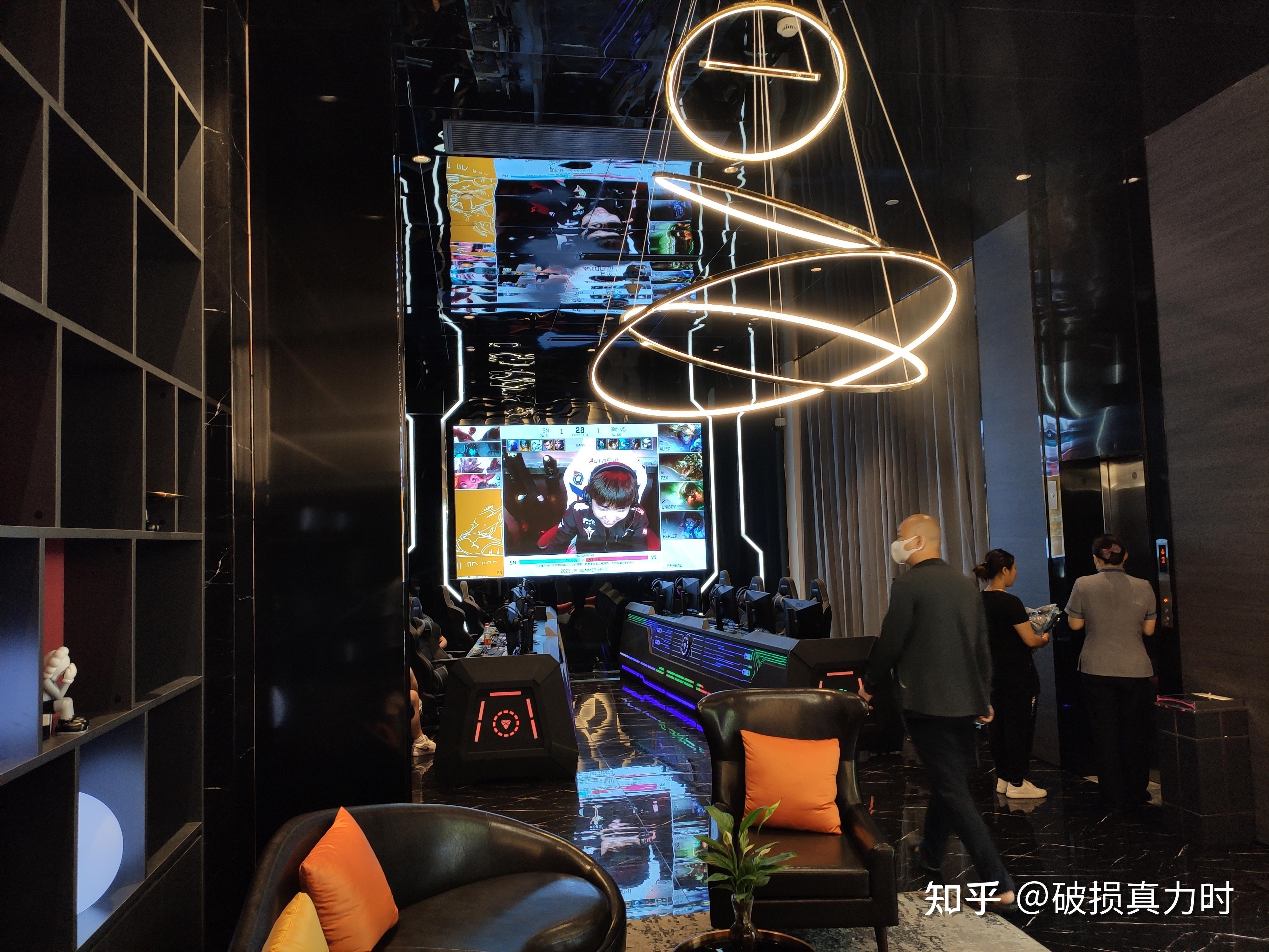 上海电竞酒店市场考察之买别墅来开电竞酒店探店二十八