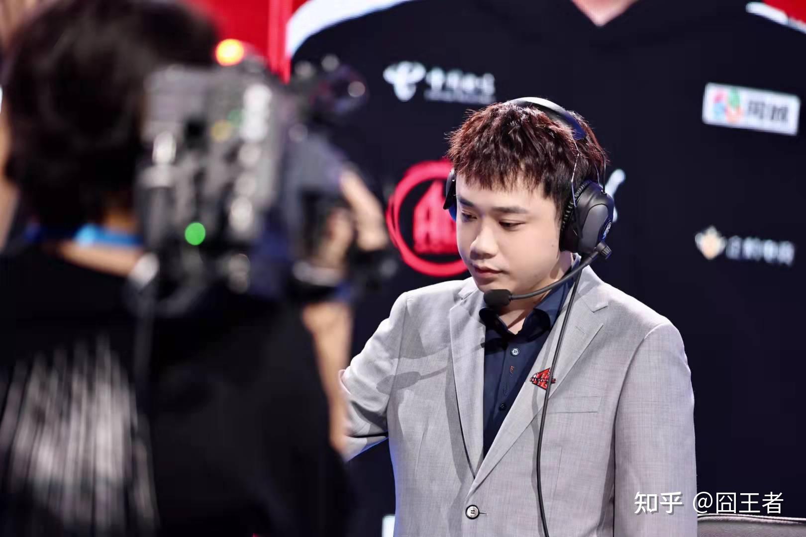 网络传闻:张角曾提议换下一诺重组ag,但老板菲菲强烈不满!