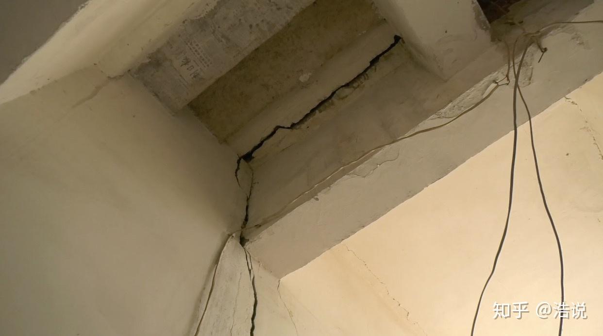 居住d级危房多年却不能翻盖重建——数百户村民何去何从 - 知乎